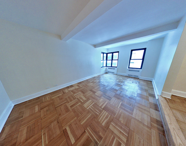 141 East 56th Street - Photo Thumbnail 1