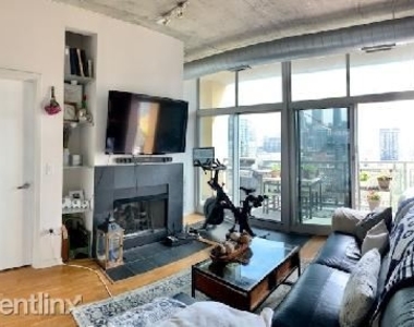 700 N Larrabee St 1208 - Photo Thumbnail 2