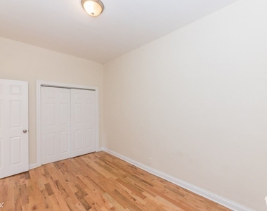 635 W Barry Ave Apt 202 - Photo Thumbnail 7