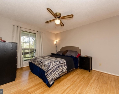 1535 Lincoln Way - Photo Thumbnail 11