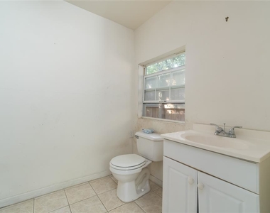 4646 Richmond Avenue - Photo Thumbnail 26