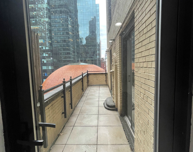 139 West 55th Street - Photo Thumbnail 7