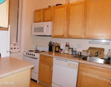 477 W Deming Pl Apt 102 - Photo Thumbnail 12