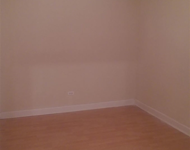 477 W Deming Pl Apt 102 - Photo Thumbnail 6