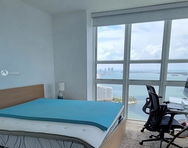 951 Brickell Ave - Photo Thumbnail 7