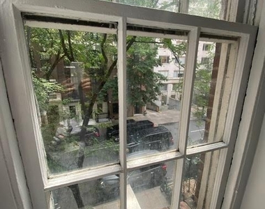  East 65th Street - Photo Thumbnail 2