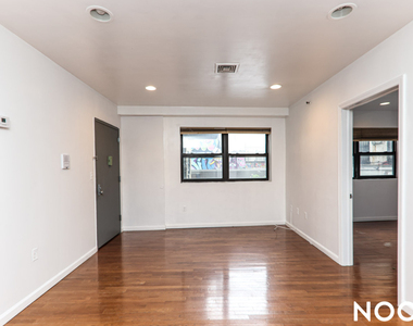 1086 Broadway - Photo Thumbnail 4