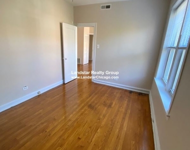 2476 W Pensacola Ave - Photo Thumbnail 5