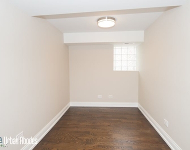 2943 W Diversey Ave 2 - Photo Thumbnail 13