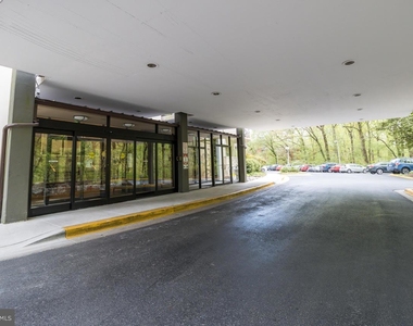 9039 Sligo Creek Parkway - Photo Thumbnail 16