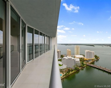 495 Brickell Ave Fl 33131 - Photo Thumbnail 11