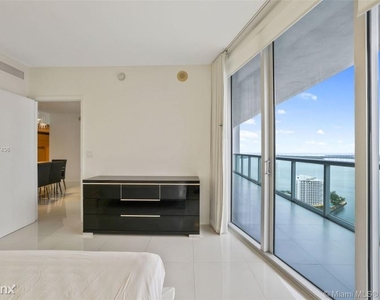 495 Brickell Ave Fl 33131 - Photo Thumbnail 19