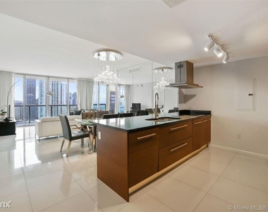 495 Brickell Ave Fl 33131 - Photo Thumbnail 1