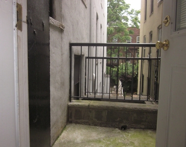 795 grand st - Photo Thumbnail 6