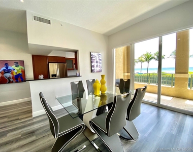 2080 S Ocean Dr - Photo Thumbnail 11