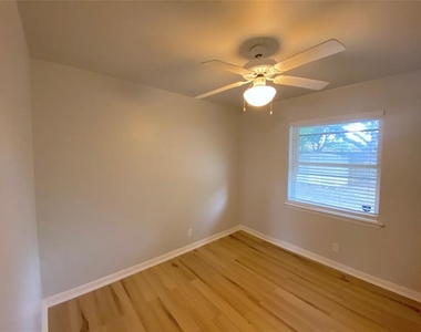 1836 Pleasant Run Road - Photo Thumbnail 27