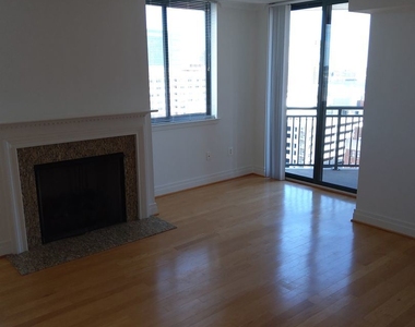 414 Water Street, Unit #1613 - Photo Thumbnail 24