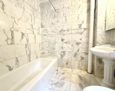 147 West 79th Street - Photo Thumbnail 5