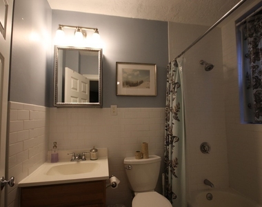 497 Beacon Street Unit 6 - Photo Thumbnail 5