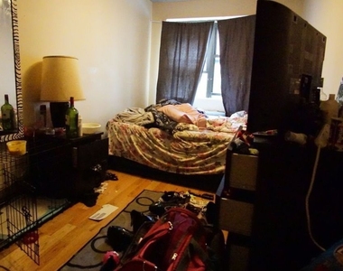 72 clarkson ave - Photo Thumbnail 6