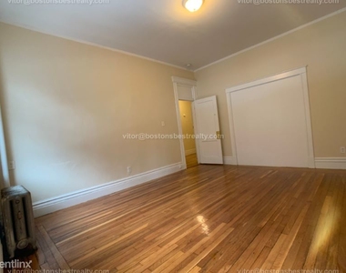 1109 Boylston St - Photo Thumbnail 13