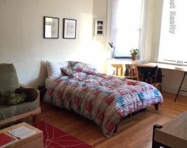 1105 Boylston St 3f - Photo Thumbnail 2