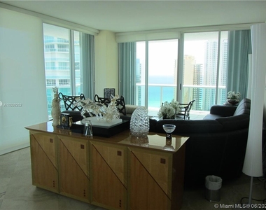 16500 Collins Ave - Photo Thumbnail 28