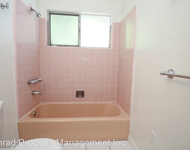 4345 Ventura Canyon Ave. - Photo Thumbnail 11