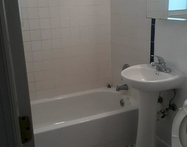 713 Brandywine Street Se - Photo Thumbnail 1