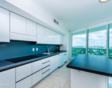 2127 Brickell Ave - Photo Thumbnail 17