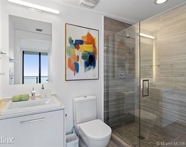 1010 Brickell Ave Unit 4503 - Photo Thumbnail 6