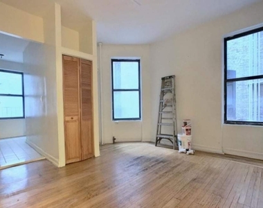 3135 Broadway - Photo Thumbnail 3