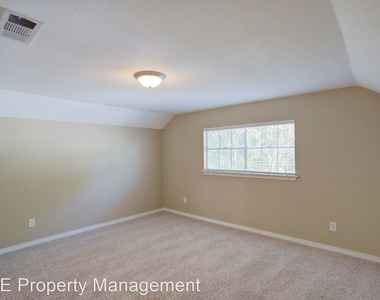 2202 Briarwood Blvd - Photo Thumbnail 14