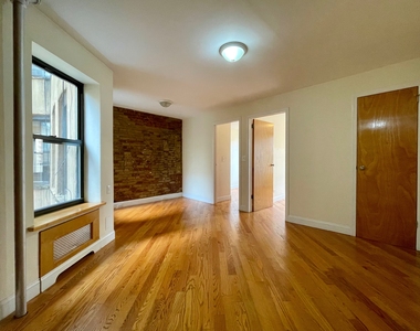 428 East 116th Street - Photo Thumbnail 1