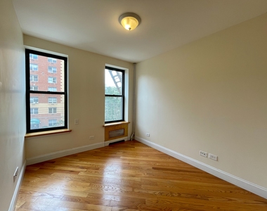 428 East 116th Street - Photo Thumbnail 8