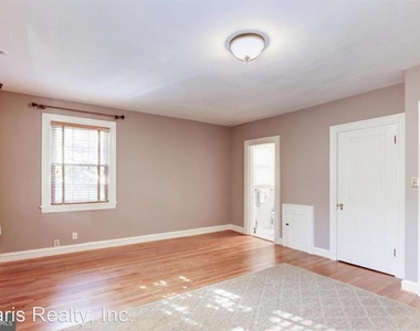 1631 Montague St Nw - Photo Thumbnail 16