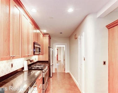 1631 Montague St Nw - Photo Thumbnail 10