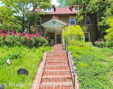 1631 Montague St Nw - Photo Thumbnail 0