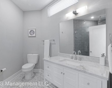 1555 Ridge Avenue - Photo Thumbnail 15