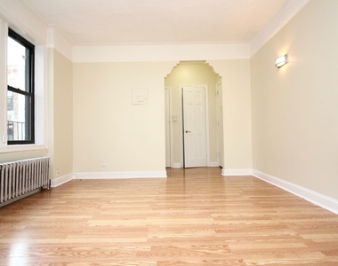 1543 Park pl - Photo Thumbnail 0