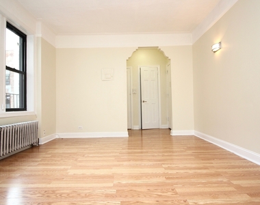 1543 Park pl - Photo Thumbnail 7