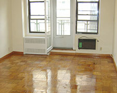 236 East 36th Street - Photo Thumbnail 3