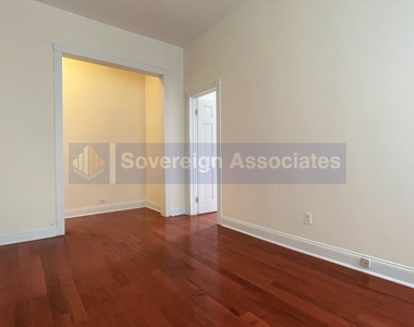 270 Fort Washington Avenue - Photo Thumbnail 1