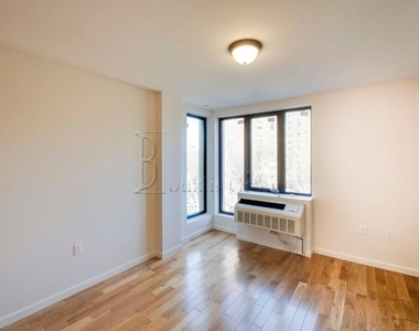 42 East 132nd Street - Photo Thumbnail 1