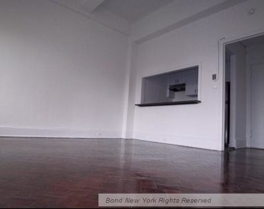 160 West 73rd Street - Photo Thumbnail 2