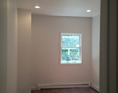 1424 Flatbush Avenue - Photo Thumbnail 4