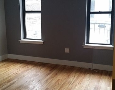 122 Grove St APT #2 - Photo Thumbnail 1