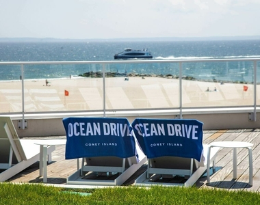 1 Ocean Drive - Photo Thumbnail 10