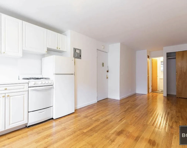 east 11th Street - Photo Thumbnail 1