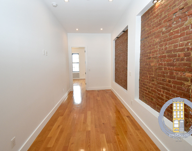 210 Wyckoff Avenue - Photo Thumbnail 7